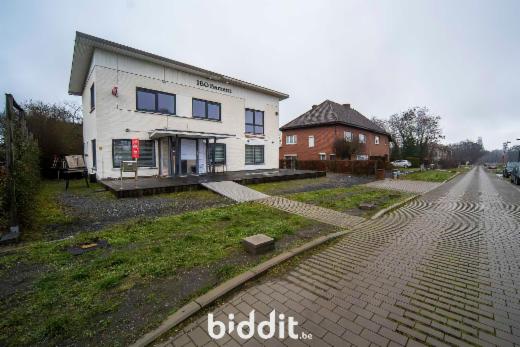 Derde alternatieve foto van het pand