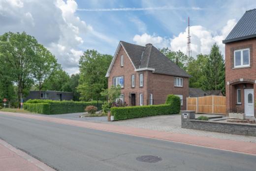 Eerste alternatieve foto van het pand