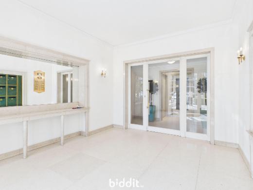 Eerste alternatieve foto van het pand