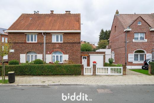 Eerste alternatieve foto van het pand