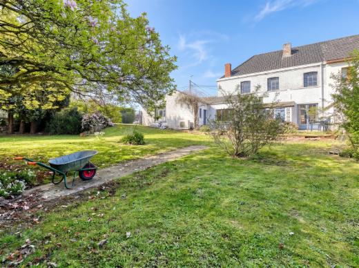 Tweede alternatieve foto van het pand