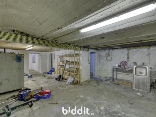 Eerste alternatieve foto van het pand