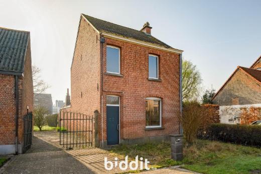 Eerste alternatieve foto van het pand