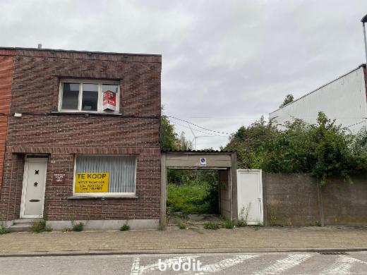 Eerste alternatieve foto van het pand