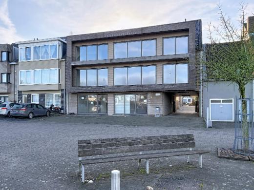 Eerste alternatieve foto van het pand