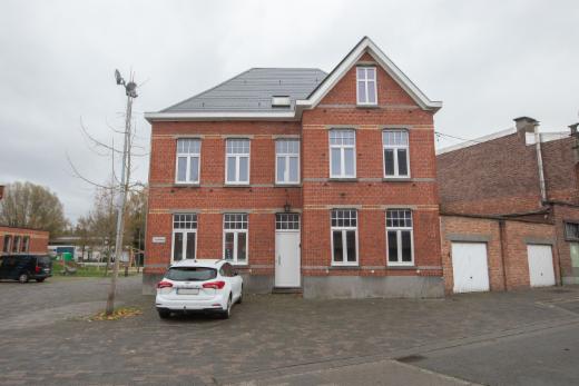 Eerste alternatieve foto van het pand