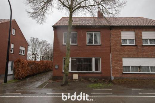 Eerste alternatieve foto van het pand