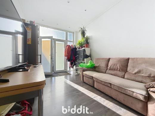 Eerste alternatieve foto van het pand