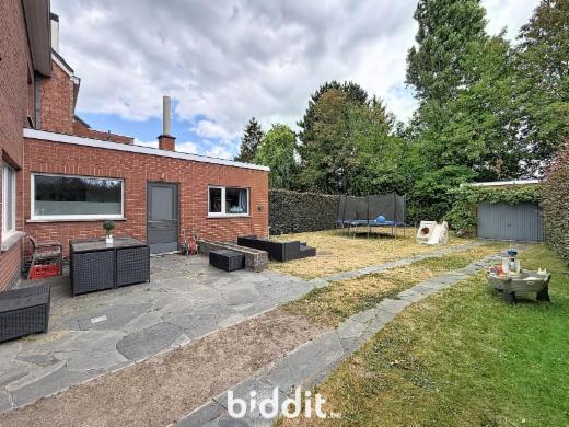 Eerste alternatieve foto van het pand