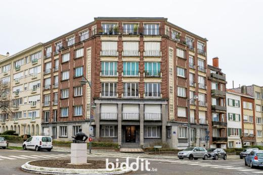 Eerste alternatieve foto van het pand
