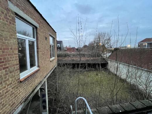 Eerste alternatieve foto van het pand