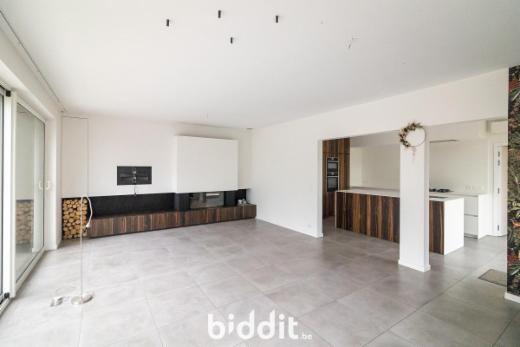 Eerste alternatieve foto van het pand