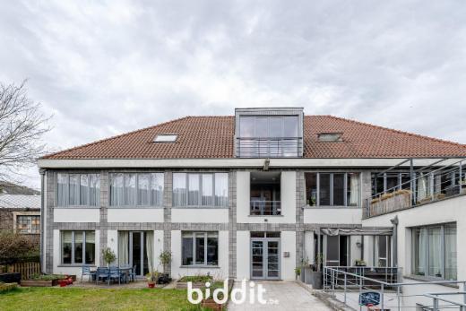 Eerste alternatieve foto van het pand