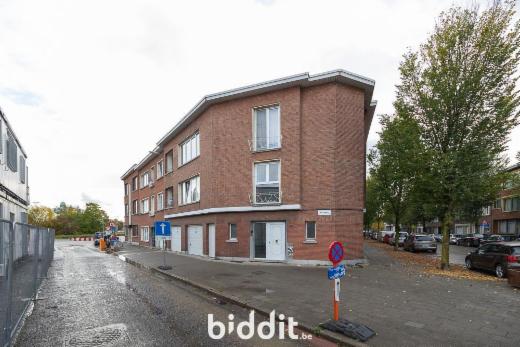 Eerste alternatieve foto van het pand