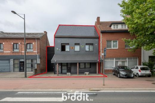Eerste alternatieve foto van het pand