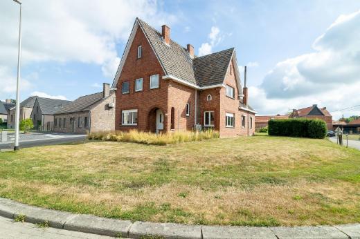 Eerste alternatieve foto van het pand