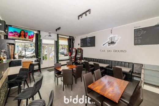 Eerste alternatieve foto van het pand