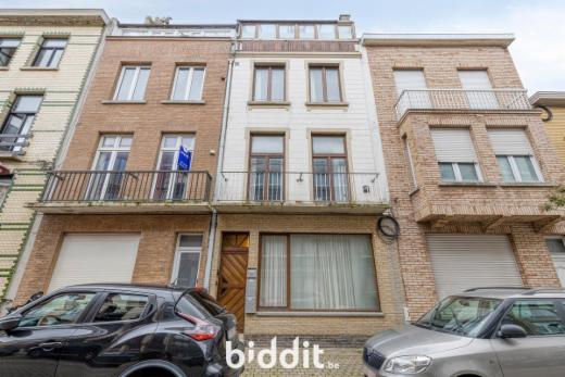 Eerste alternatieve foto van het pand