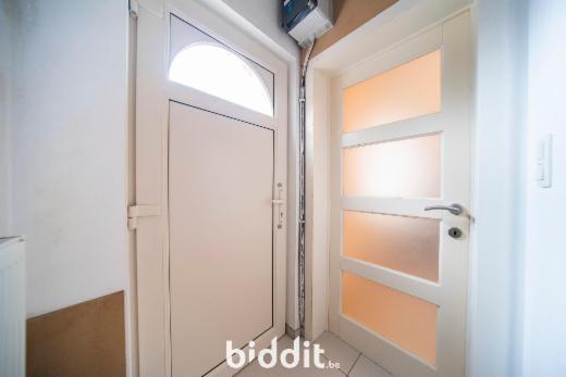 Eerste alternatieve foto van het pand