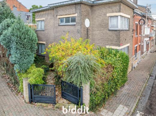 Eerste alternatieve foto van het pand