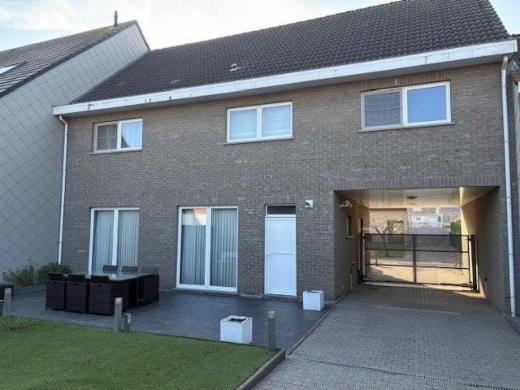 Eerste alternatieve foto van het pand