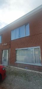 Eerste alternatieve foto van het pand