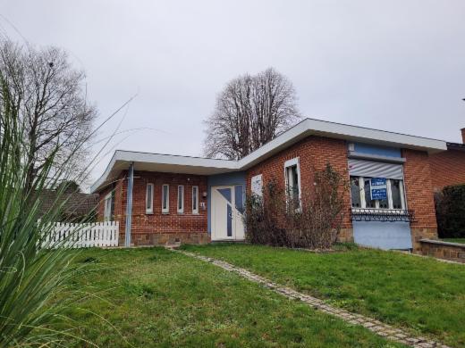 Eerste alternatieve foto van het pand