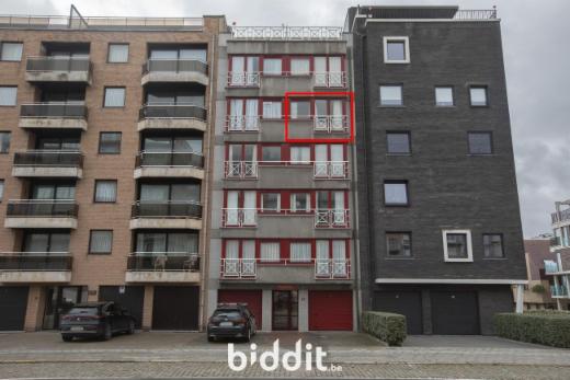 Eerste alternatieve foto van het pand