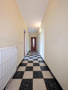 Eerste alternatieve foto van het pand