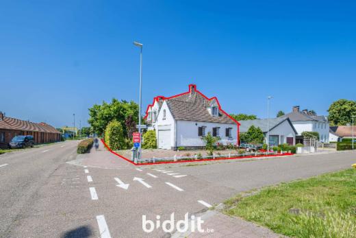 Eerste alternatieve foto van het pand