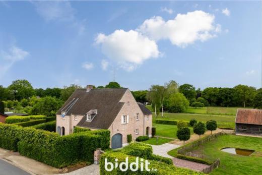 Eerste alternatieve foto van het pand