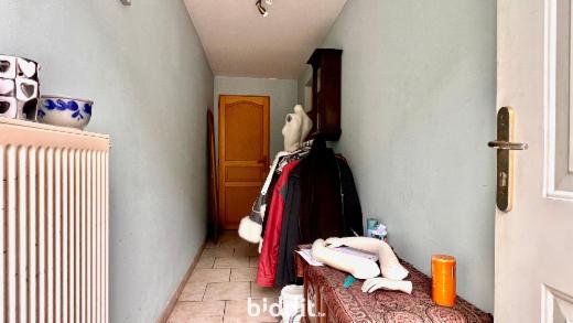 Eerste alternatieve foto van het pand