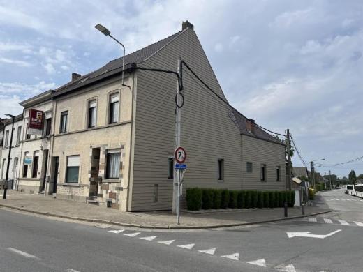 Eerste alternatieve foto van het pand