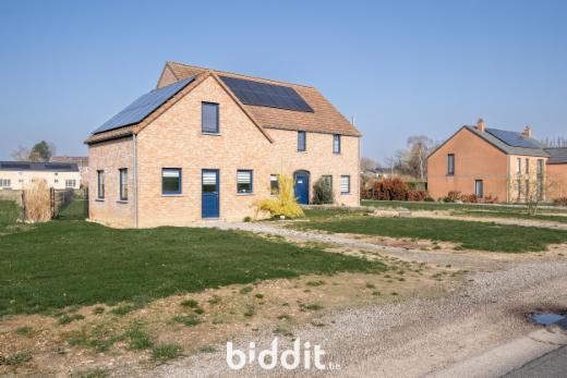 Eerste alternatieve foto van het pand