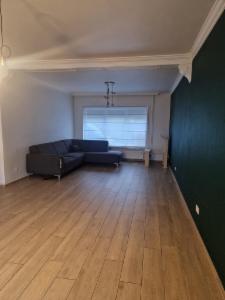 Eerste alternatieve foto van het pand