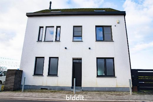 Tweede alternatieve foto van het pand