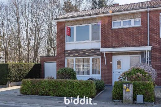 Eerste alternatieve foto van het pand