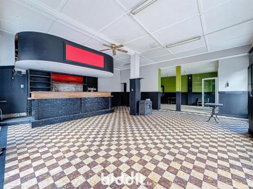 Eerste alternatieve foto van het pand