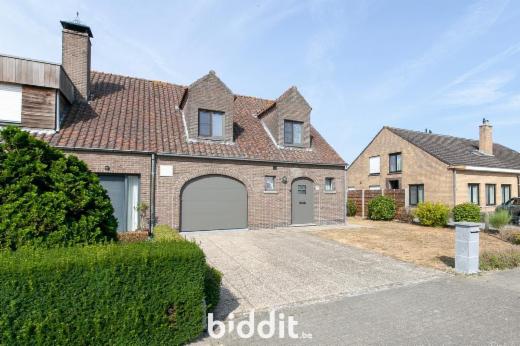 Tweede alternatieve foto van het pand