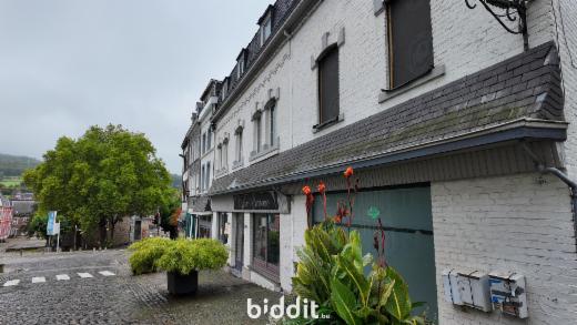 Eerste alternatieve foto van het pand