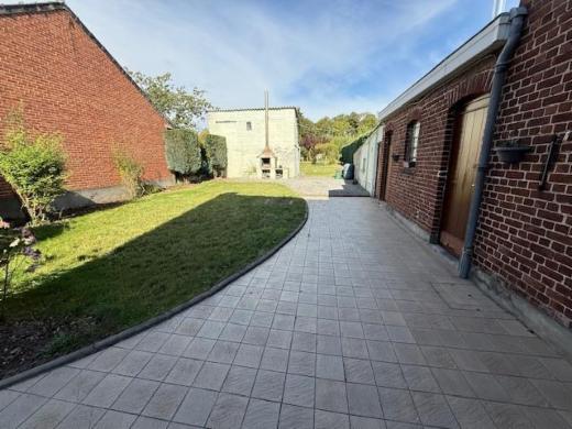 Eerste alternatieve foto van het pand