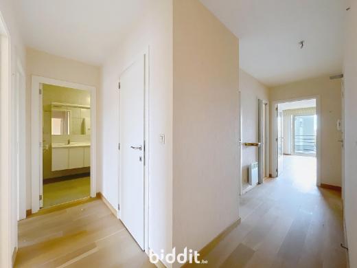 Eerste alternatieve foto van het pand