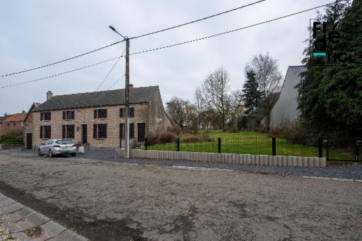 Eerste alternatieve foto van het pand