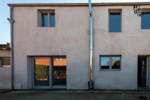 Eerste alternatieve foto van het pand