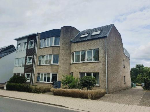 Eerste alternatieve foto van het pand