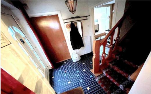 Eerste alternatieve foto van het pand