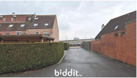 Eerste alternatieve foto van het pand