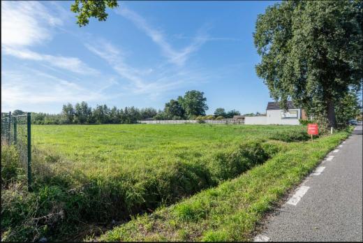 Eerste alternatieve foto van het pand
