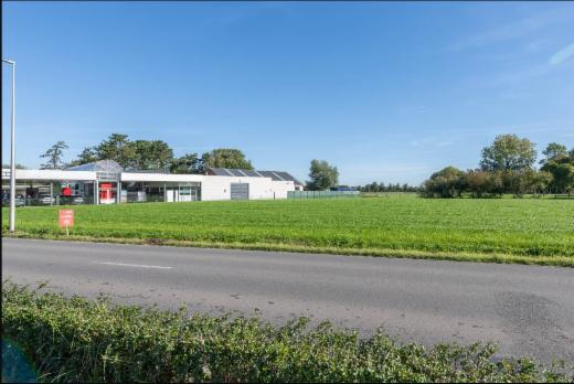 Eerste alternatieve foto van het pand
