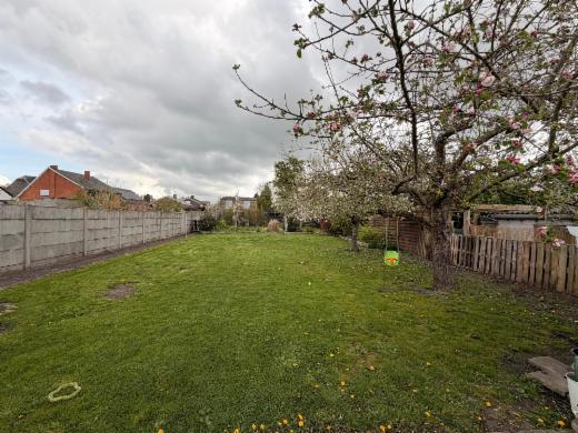 Eerste alternatieve foto van het pand